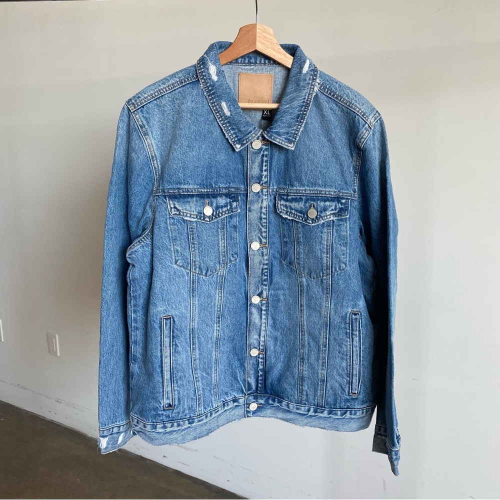 NWT Blank NYC Men's Distressed Denim Trucker Jacket Sz X-Large